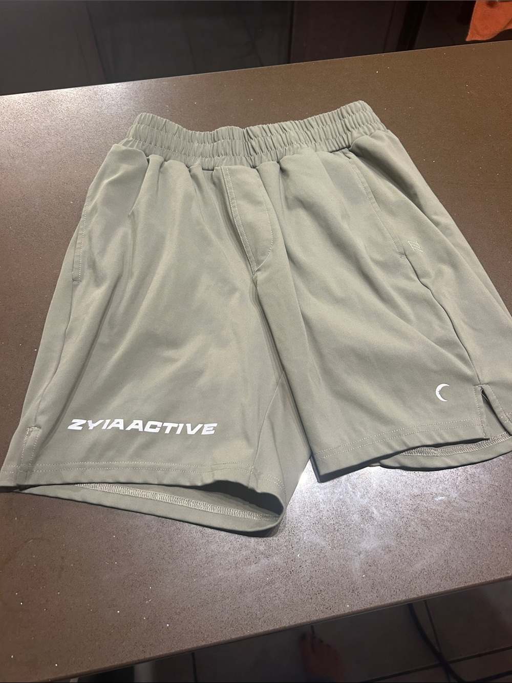 ZYIAACTIVE Men's Olive Green Performance Athletic Shorts